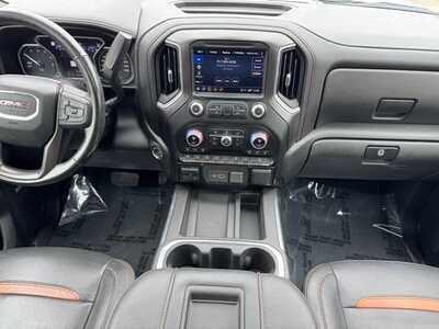 2021 GMC 1500 Crew Cab, $37499. Photo 2