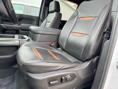 2021 GMC 1500 Crew Cab, $37499. Photo 5