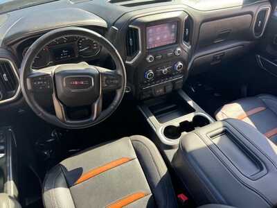 2022 GMC 1500 Crew Cab, $38999. Photo 8