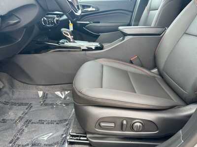 2026 Chevrolet Trax, $25840.0. Photo 5