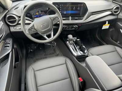 2026 Chevrolet Trax, $25840.0. Photo 10