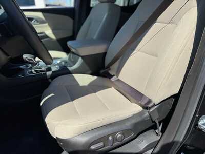 2023 Chevrolet Traverse, $32295. Photo 5