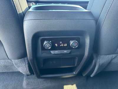 2026 Chevrolet Traverse, $43145.0. Photo 10