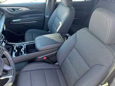 2026 Chevrolet Traverse, $43145.0. Photo 6
