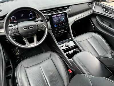 2022 Jeep Grand Cherokee L, $28999. Photo 10