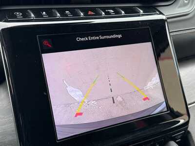 2022 Jeep Grand Cherokee L, $28999. Photo 4