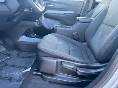 2027 Chevrolet Bolt EV, $28345.0. Photo 5