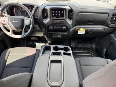 2026 Chevrolet 1500 Crew Cab, $42045.0. Photo 9