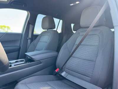 2026 Chevrolet Equinox, $32585.0. Photo 6
