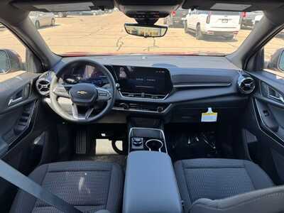 2026 Chevrolet Equinox, $32585.0. Photo 9