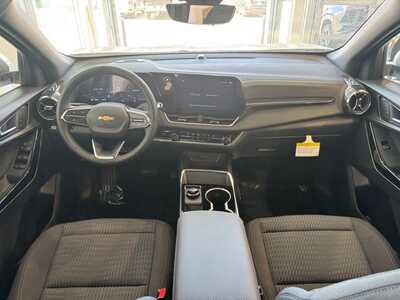 2026 Chevrolet Equinox, $32090.0. Photo 8