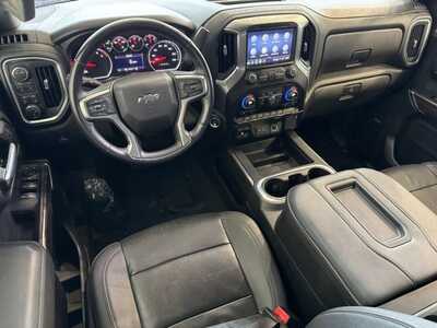 2021 Chevrolet 1500 Crew Cab, $35990. Photo 8