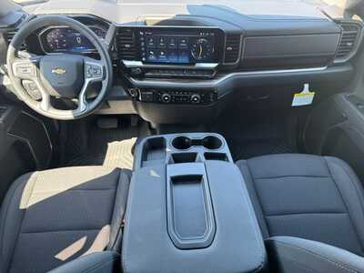 2026 Chevrolet 1500 Crew Cab, $52170.0. Photo 11