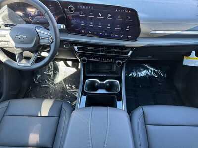 2026 Chevrolet Traverse, $48155.0. Photo 2