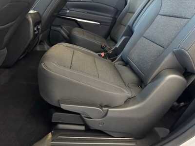 2026 Chevrolet Traverse, $44349.0. Photo 10