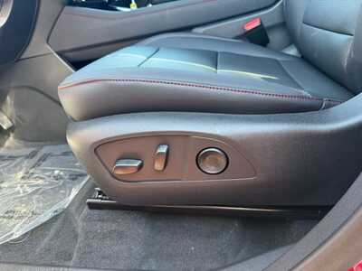 2026 Chevrolet Traverse, $51465.0. Photo 5