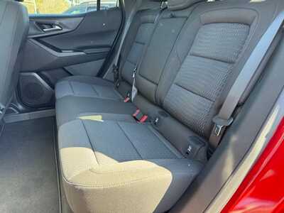 2026 Chevrolet Equinox, $33235. Photo 6