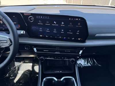 2026 Chevrolet Traverse, $46655.0. Photo 2