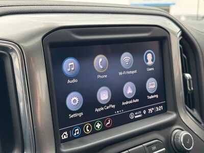 2021 Chevrolet 1500 Crew Cab, $38390. Photo 3