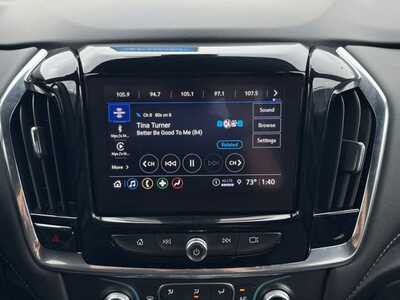 2023 Chevrolet Traverse, $35599. Photo 3