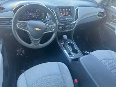 2022 Chevrolet Equinox, $20795. Photo 10