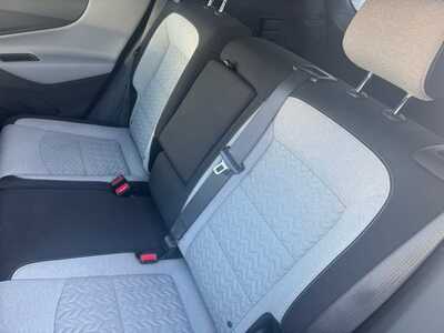 2022 Chevrolet Equinox, $20795. Photo 8