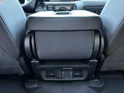 2026 Chevrolet 1500 Crew Cab, $53865.0. Photo 9