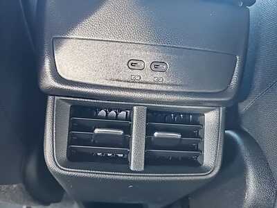 2026 Chevrolet Equinox, $35605. Photo 8