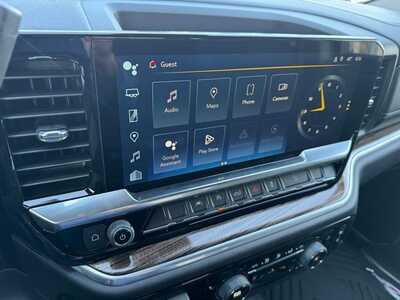 2026 Chevrolet Equinox, $31145.0. Photo 2