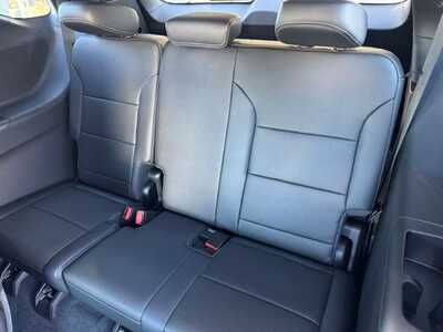 2026 Chevrolet Traverse, $47655.0. Photo 9