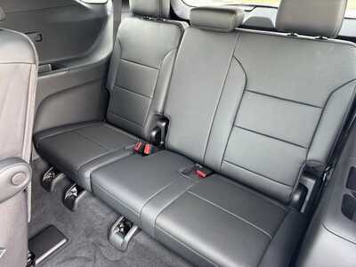 2026 Chevrolet Traverse, $60440.0. Photo 10