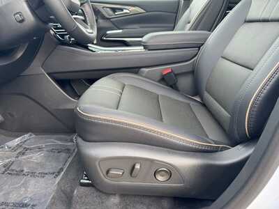 2026 Chevrolet Traverse, $60440.0. Photo 5