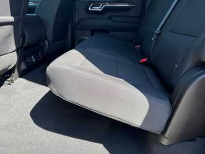 2024 Chevrolet 1500 Crew Cab, $37799. Photo 7