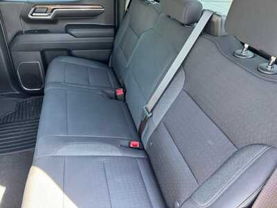 2024 Chevrolet 1500 Crew Cab, $37799. Photo 8