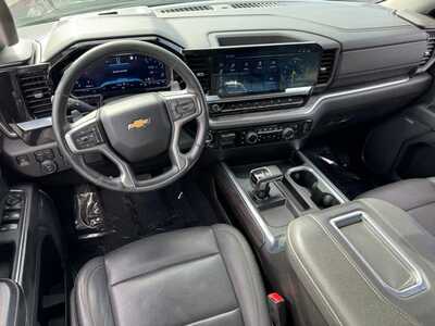 2022 Chevrolet 1500 Crew Cab, $39395. Photo 8