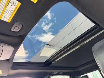 2022 Ford F150 Crew Cab, $45890. Photo 6