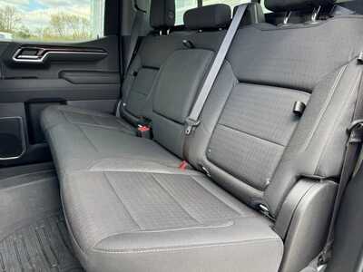 2023 GMC 1500 Crew Cab, $46395. Photo 6