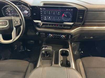 2023 GMC 1500 Crew Cab, $42999. Photo 2