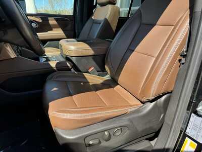 2023 Chevrolet Tahoe, $56775. Photo 5