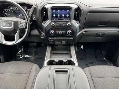 2020 GMC 1500 Ext Cab, $25595. Photo 2