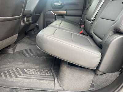 2021 Chevrolet 1500 Crew Cab, $35899. Photo 7