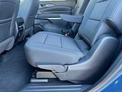 2026 Chevrolet Traverse, $44349.0. Photo 6