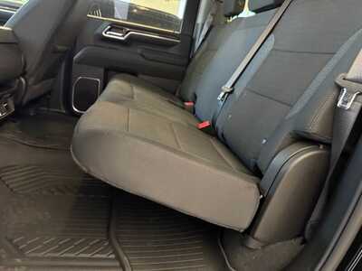 2026 Chevrolet 3500 Crew Cab, $61560.0. Photo 10
