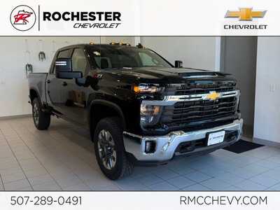 2026 Chevrolet 3500 Crew Cab, $61560.0. Photo 1