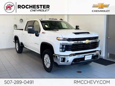 2026 Chevrolet 3500 Crew Cab, $60560.0. Photo 1