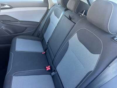 2023 Volkswagen Taos, $20695. Photo 8