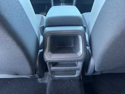 2023 Volkswagen Taos, $20695. Photo 9