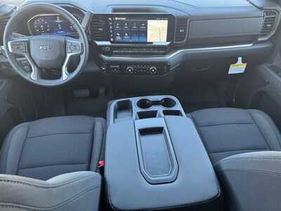 2026 Chevrolet 1500 Crew Cab, $53170.0. Photo 11