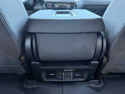 2026 Chevrolet 1500 Crew Cab, $53170.0. Photo 9