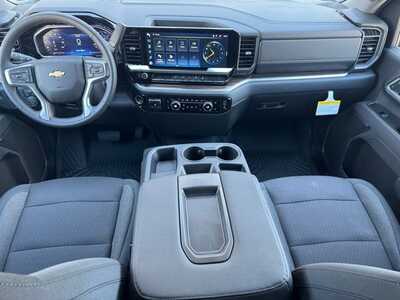 2026 Chevrolet 3500 Crew Cab, $61560.0. Photo 11